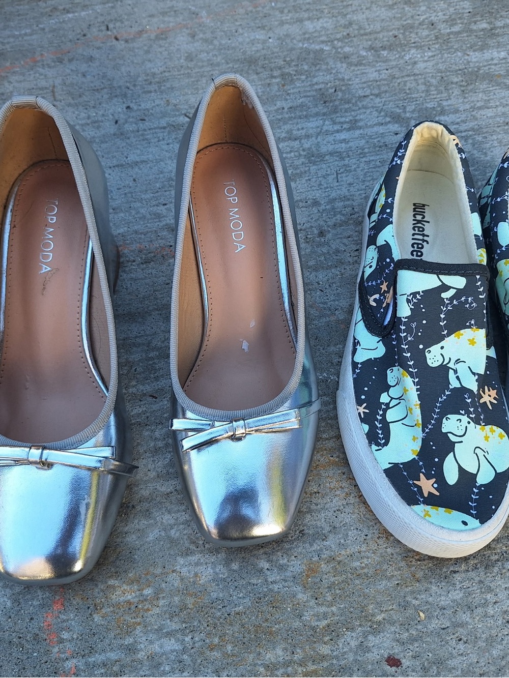 Bucket feet shoe bundle